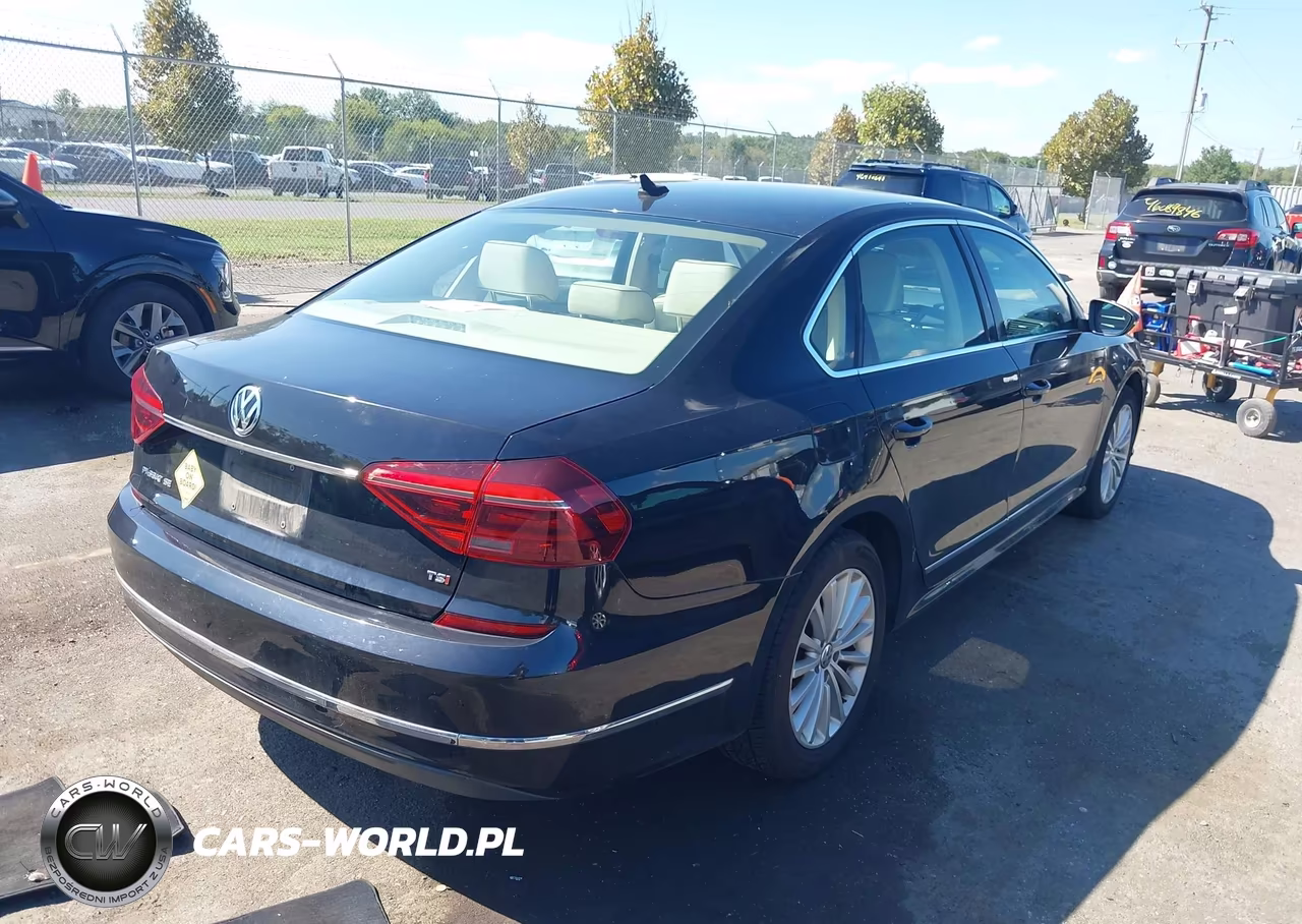 2017 Volkswagen Passat 1.8T Se VIN:1VWBT7A36HC041726 - 4
