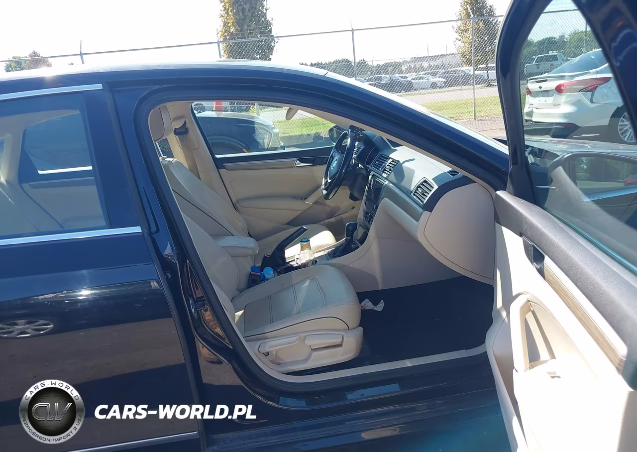 2017 Volkswagen Passat 1.8T Se VIN:1VWBT7A36HC041726 - 5