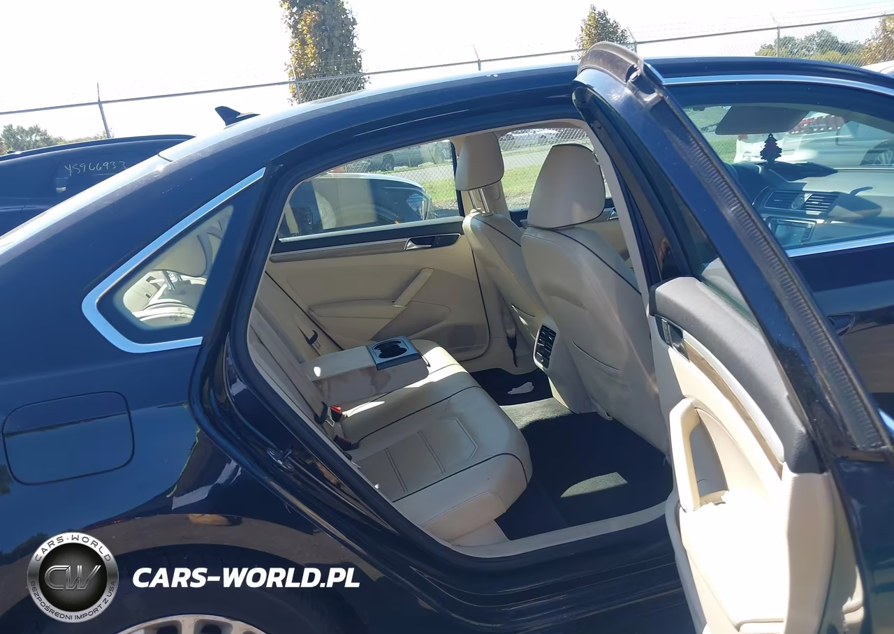 2017 Volkswagen Passat 1.8T Se VIN:1VWBT7A36HC041726 - 8