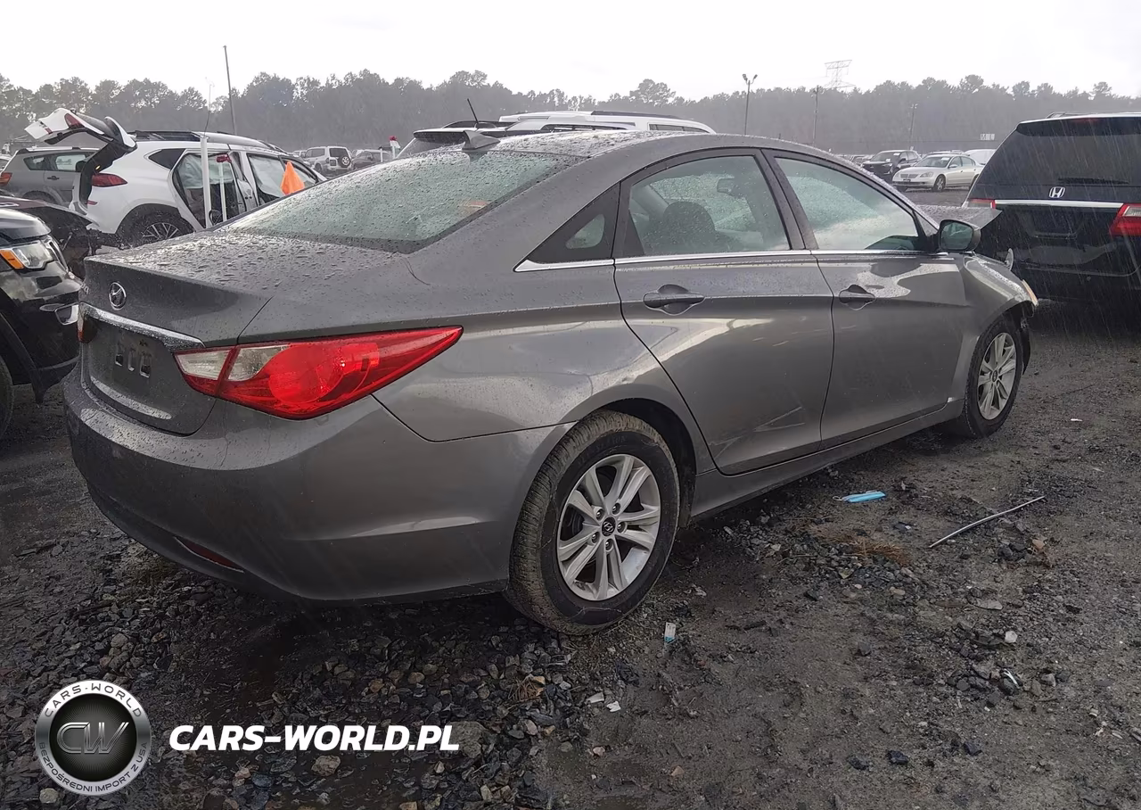 2013 Hyundai Sonata Gls VIN:5NPEB4AC5DH751247 - 4