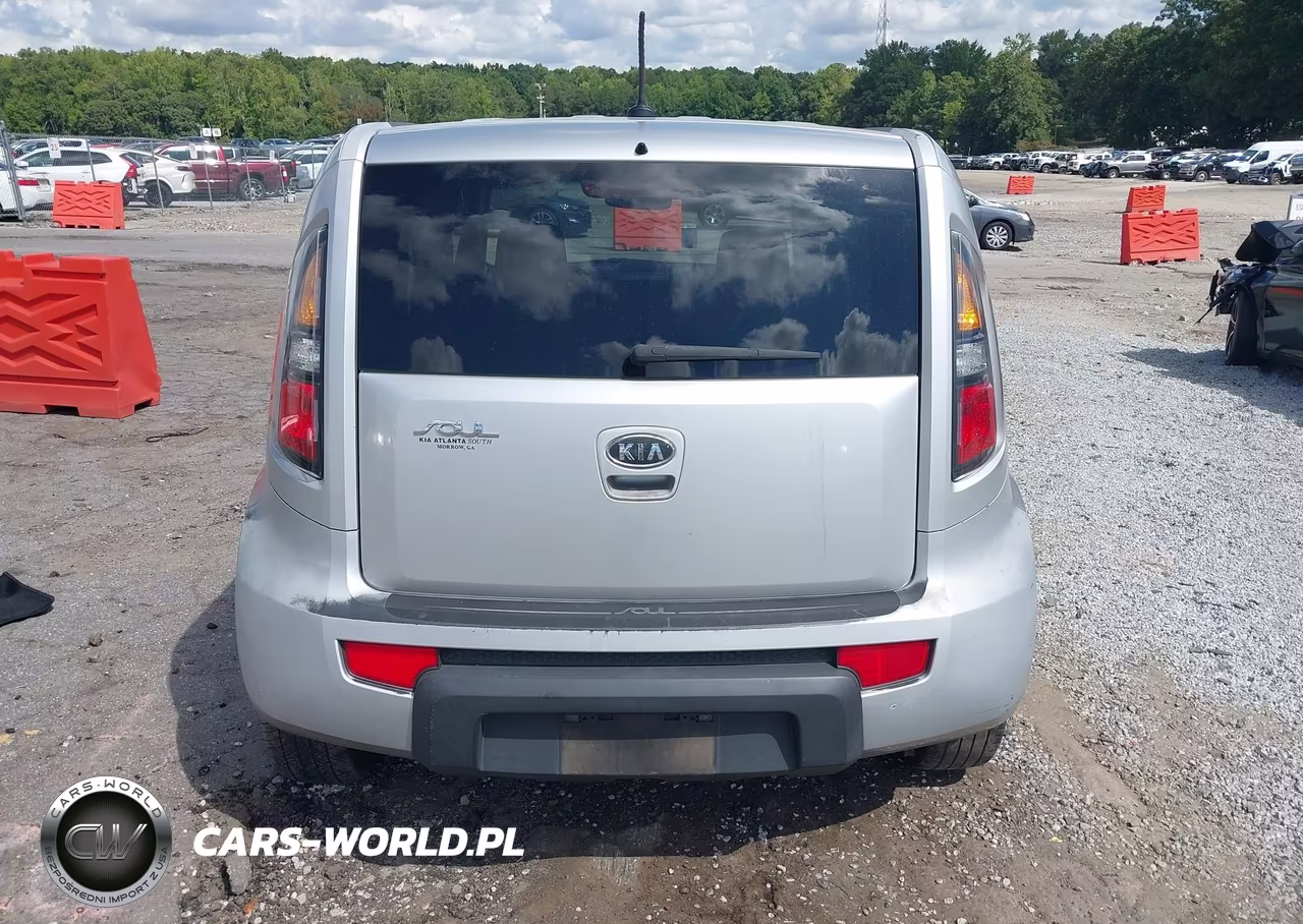 2010 Kia Soul + VIN:KNDJT2A22A7703972 - 16