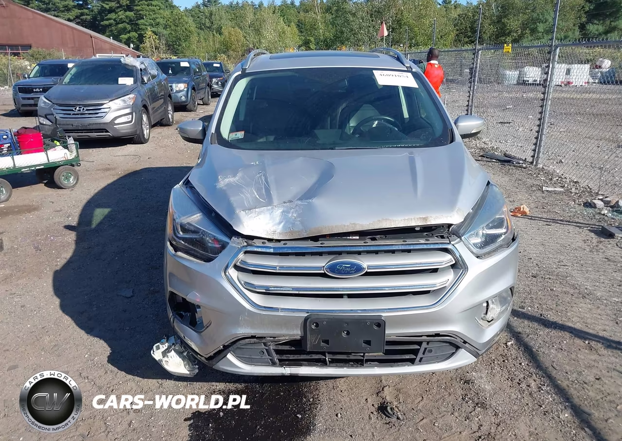 2018 Ford Escape Titanium VIN:1FMCU9J95JUD40740 - 12