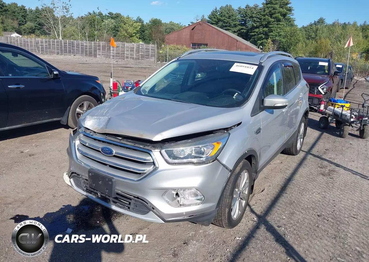 2018 Ford Escape Titanium VIN:1FMCU9J95JUD40740 - 2