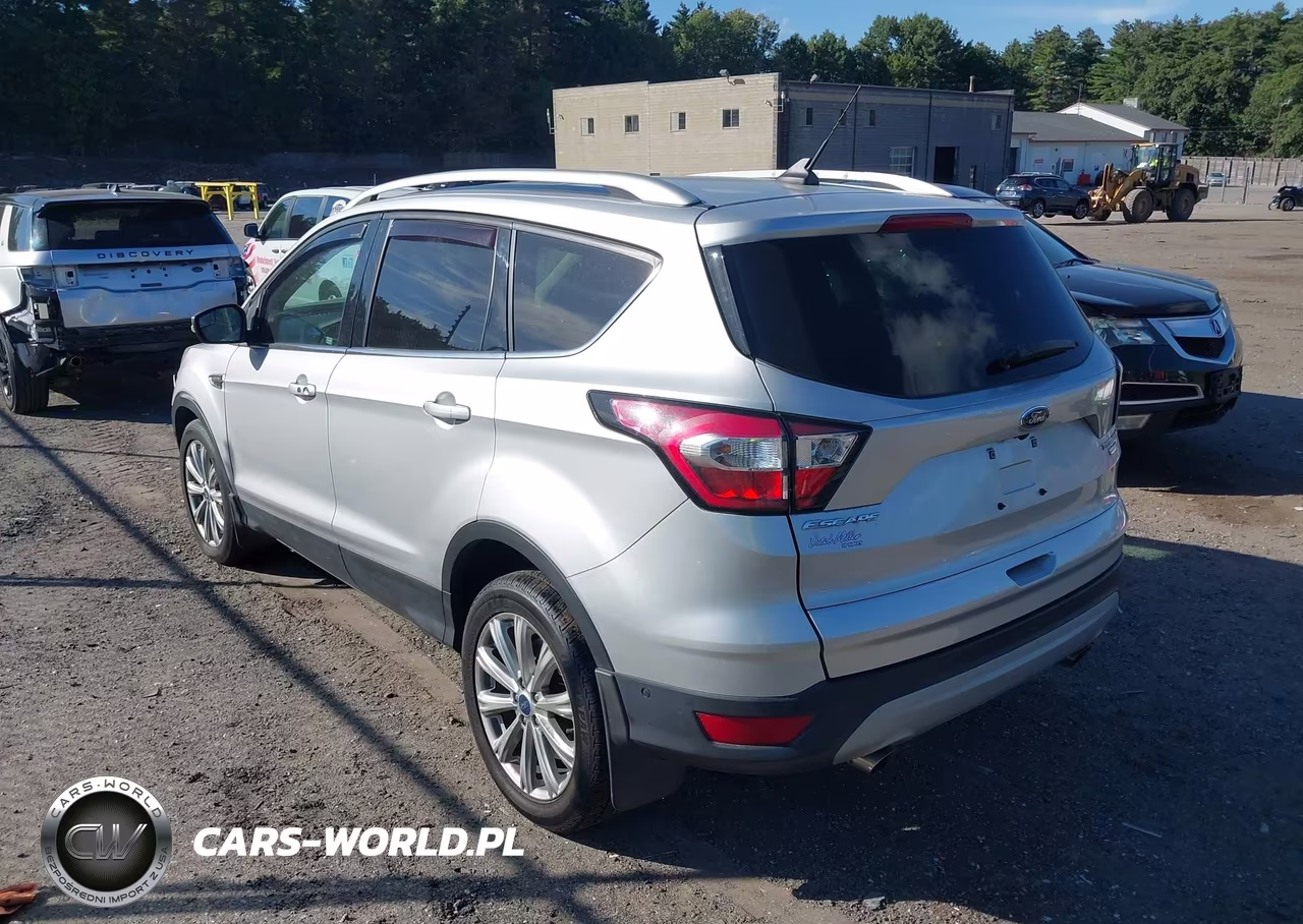 2018 Ford Escape Titanium VIN:1FMCU9J95JUD40740 - 3