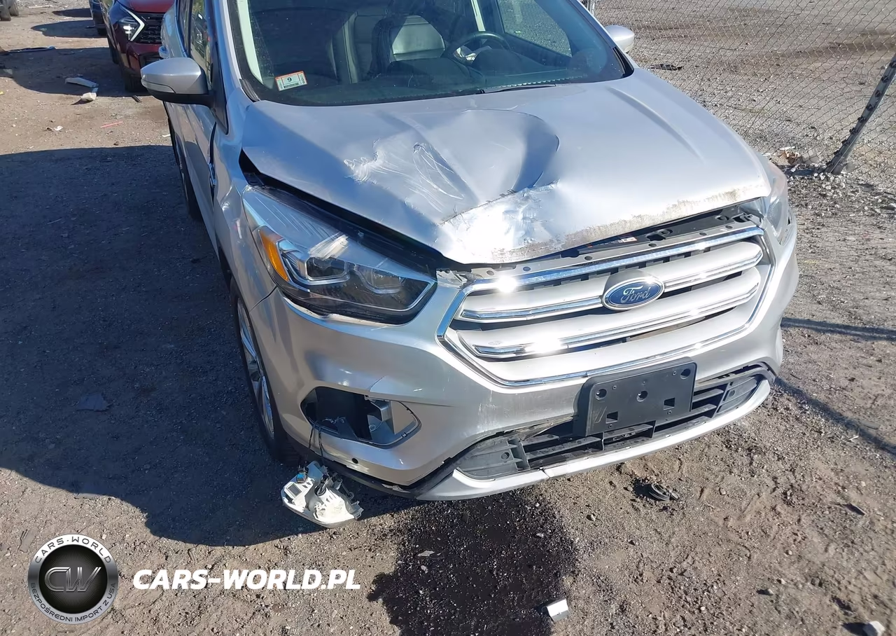 2018 Ford Escape Titanium VIN:1FMCU9J95JUD40740 - 6