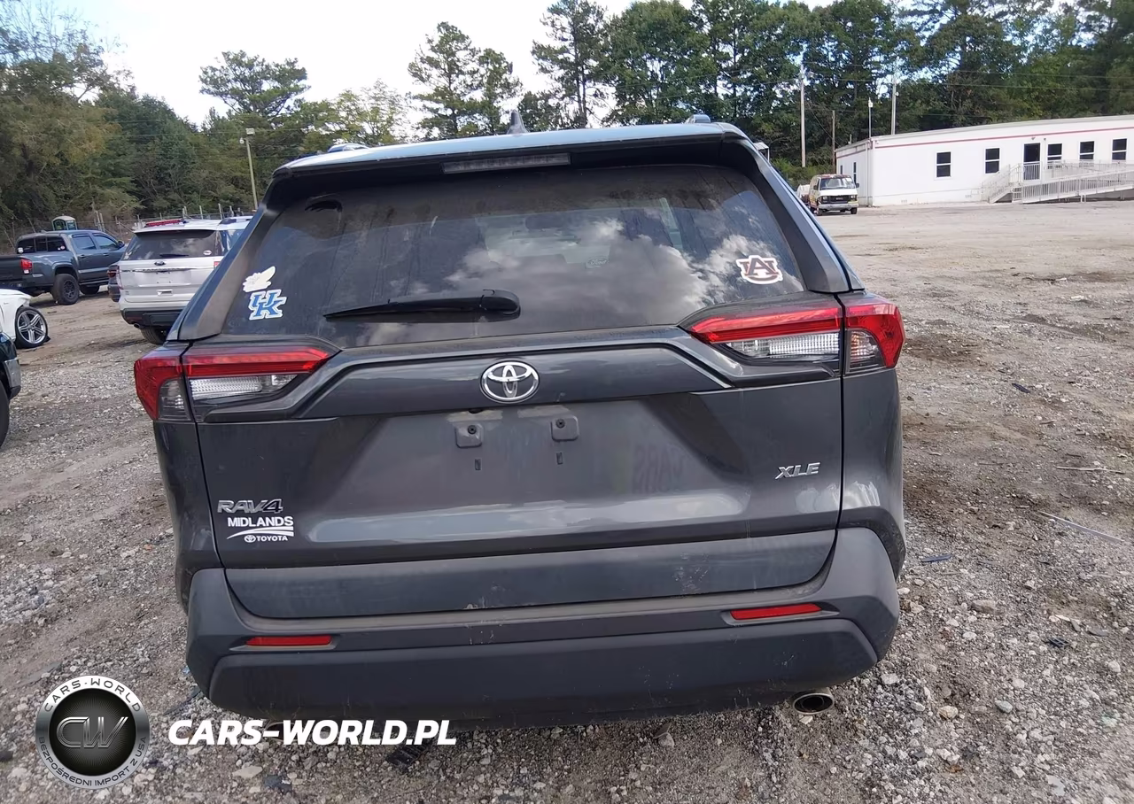 2021 Toyota Rav4 Xle VIN:2T3W1RFV2MC102210 - 16