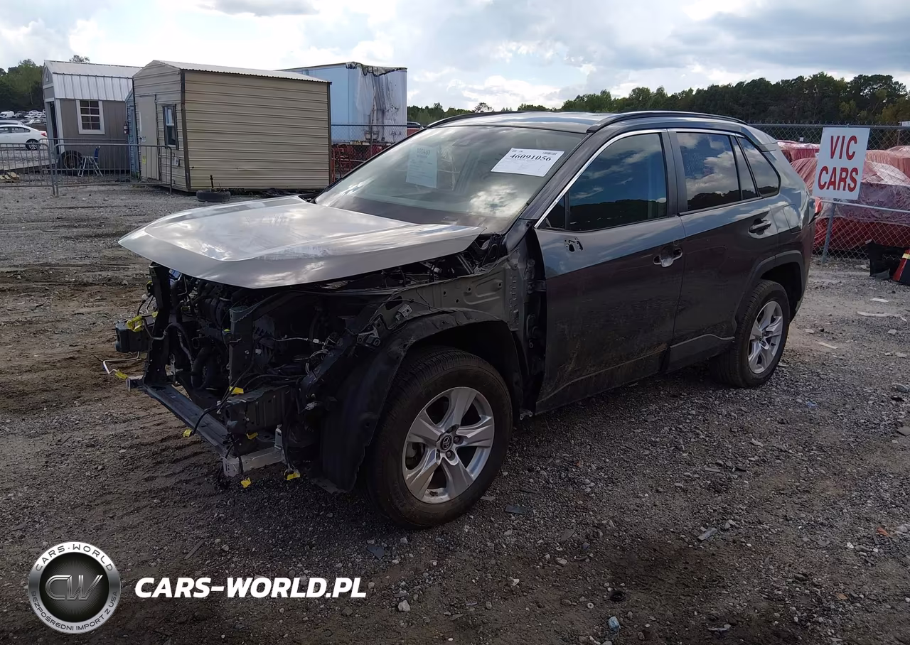 2021 Toyota Rav4 Xle VIN:2T3W1RFV2MC102210 - 2