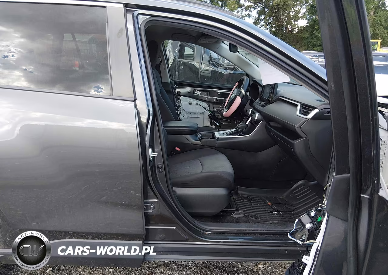 2021 Toyota Rav4 Xle VIN:2T3W1RFV2MC102210 - 5