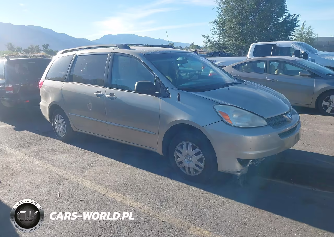 2005 Toyota Sienna Le