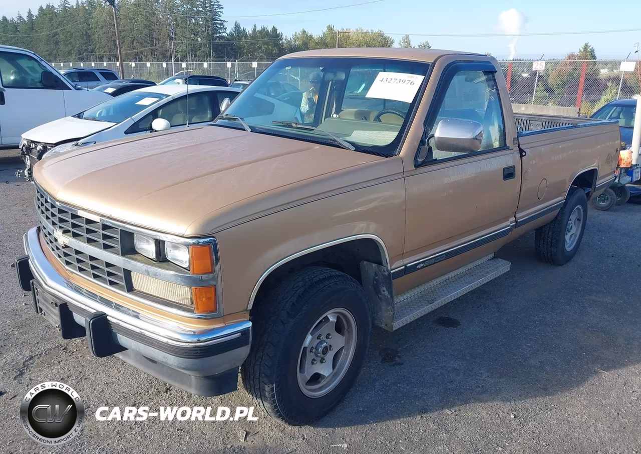 1988 Chevrolet Gmt-400 K2500 VIN:1GCFK24K7JE152082 - 2