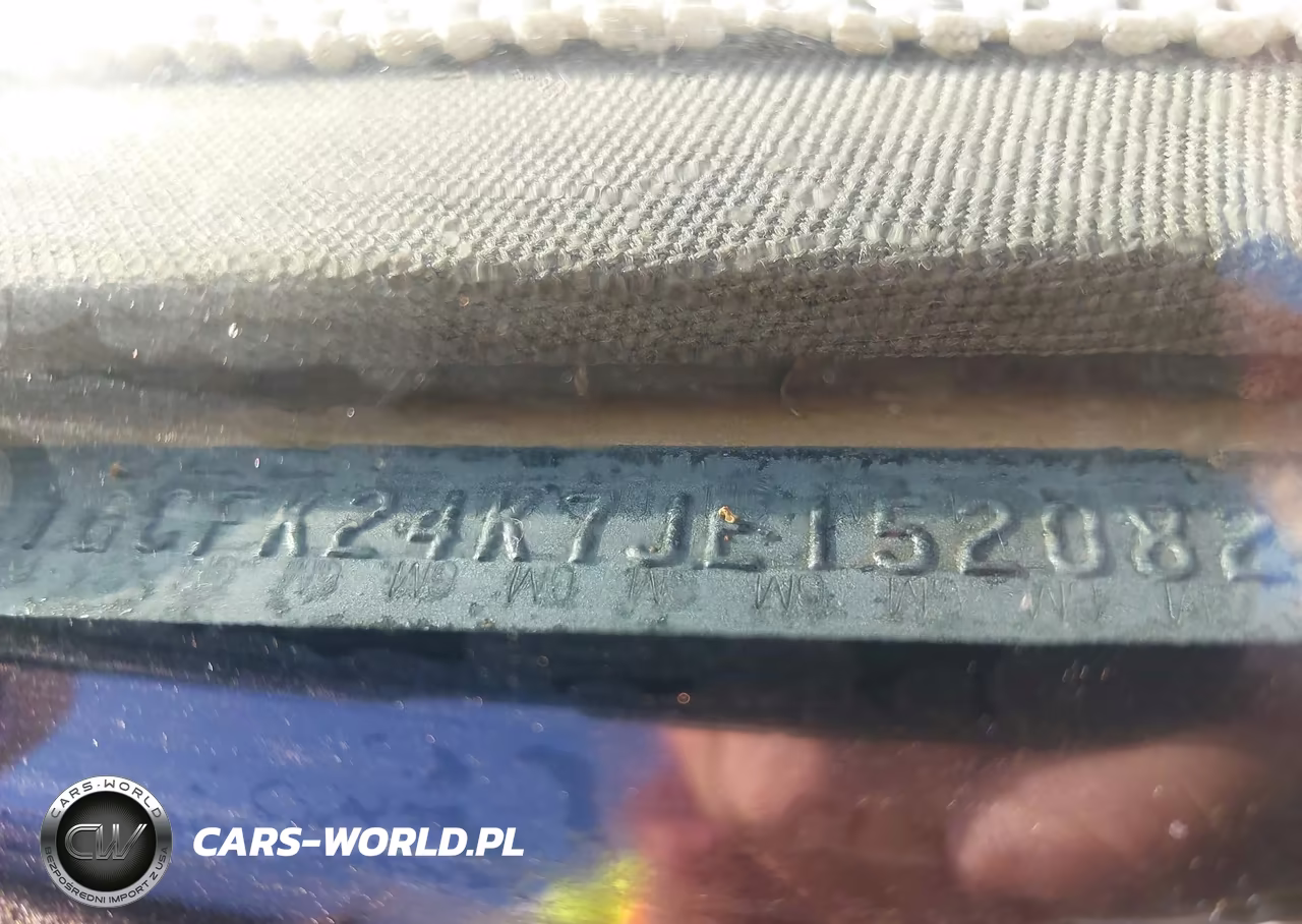 1988 Chevrolet Gmt-400 K2500 VIN:1GCFK24K7JE152082 - 9