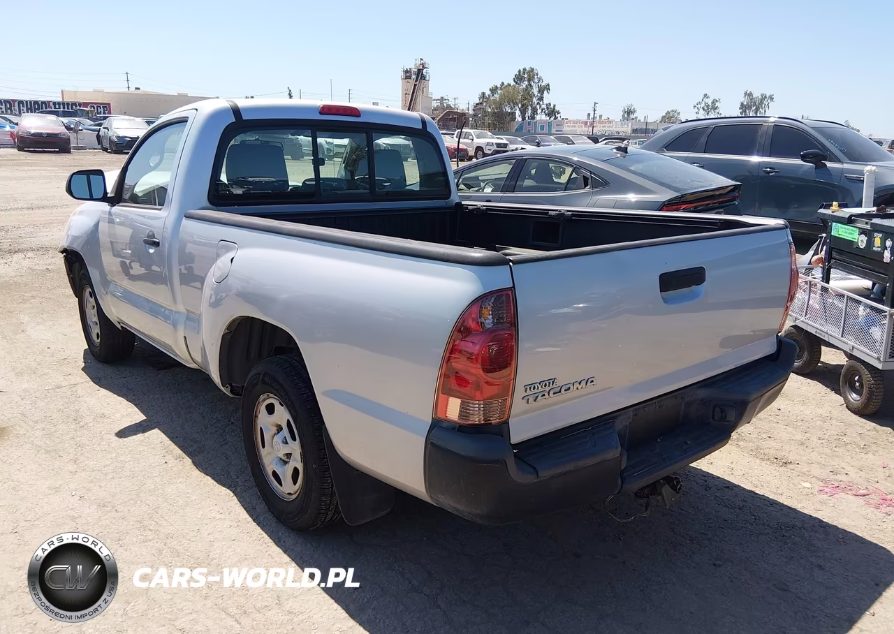 2012 Toyota Tacoma VIN:5TFNX4CNXCX010448 - 3