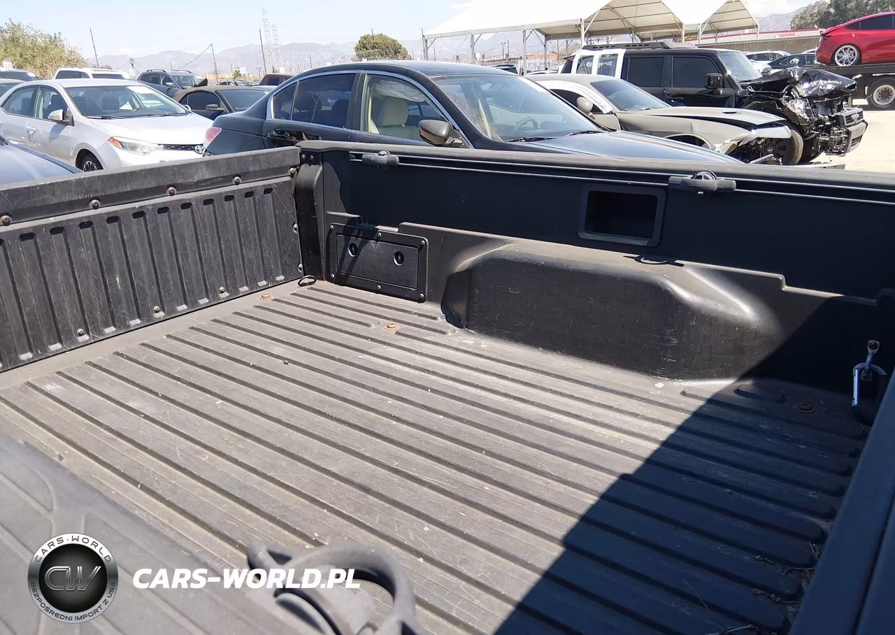 2012 Toyota Tacoma VIN:5TFNX4CNXCX010448 - 8