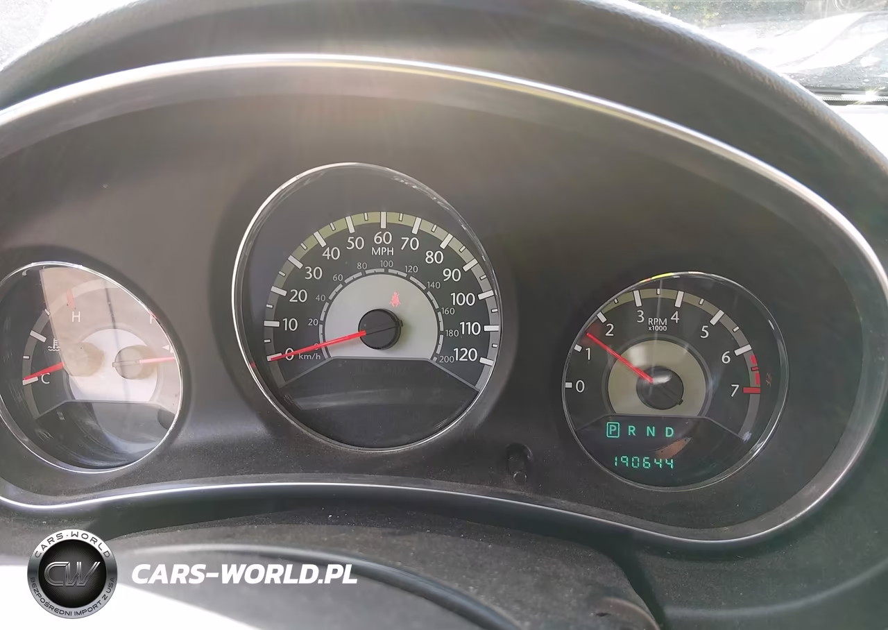 2013 Chrysler 200 Lx VIN:1C3CCBAB8DN669601 - 7