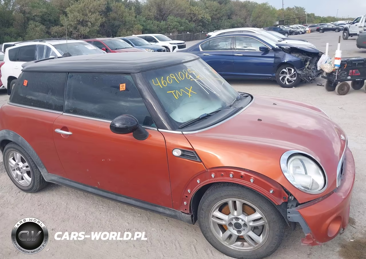 2012 Mini Cooper VIN:WMWSU3C5XCT262100 - 13
