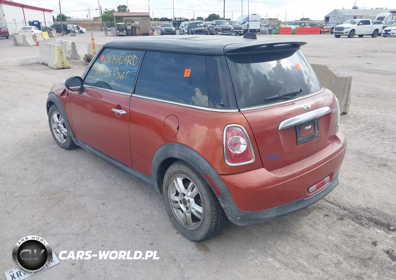 2012 Mini Cooper VIN:WMWSU3C5XCT262100 - 3
