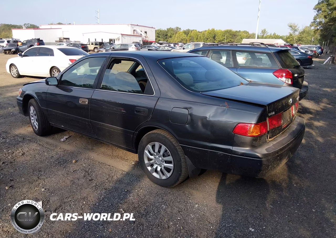 2000 Toyota Camry Le VIN:4T1BG22K0YU975757 - 3