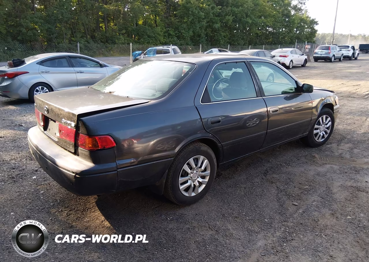2000 Toyota Camry Le VIN:4T1BG22K0YU975757 - 4