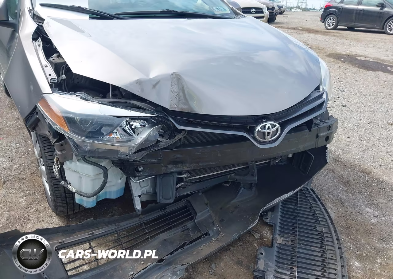 2015 Toyota Corolla Le VIN:2T1BURHE4FC296981 - 6