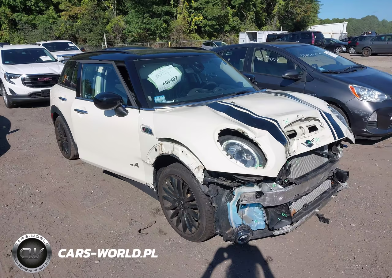 2020 Mini Clubman Cooper S VIN:WMWXJ1C08L2M32841 - 1