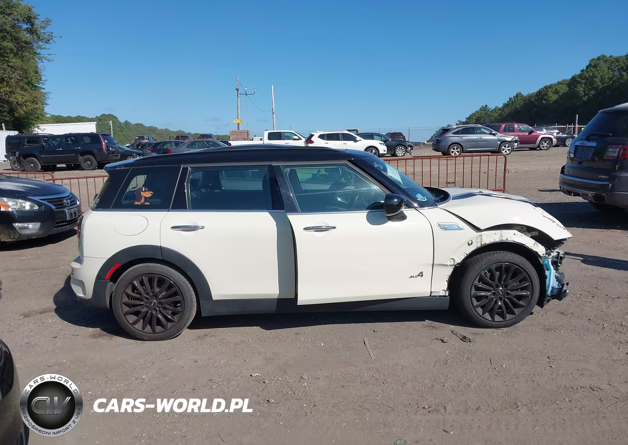 2020 Mini Clubman Cooper S VIN:WMWXJ1C08L2M32841 - 13