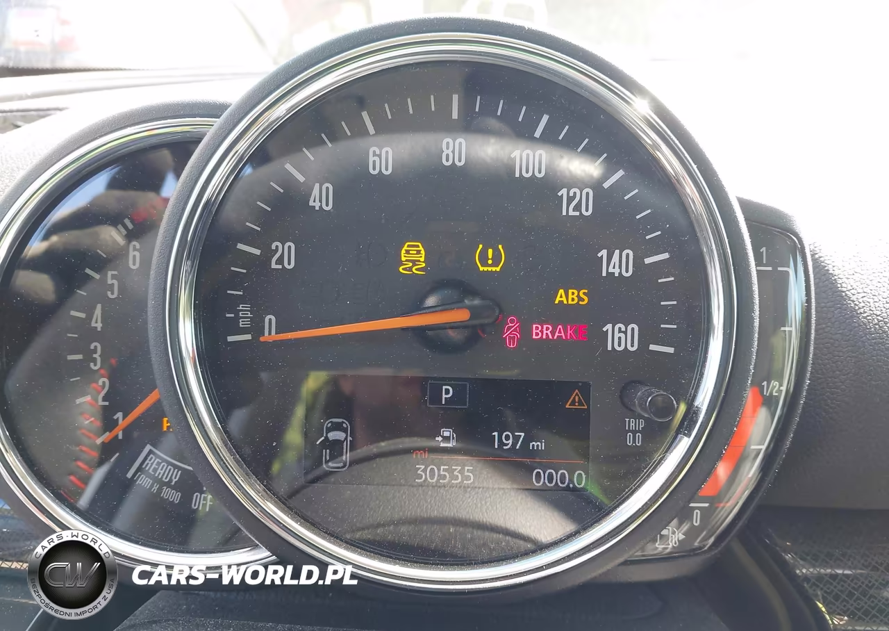 2020 Mini Clubman Cooper S VIN:WMWXJ1C08L2M32841 - 15