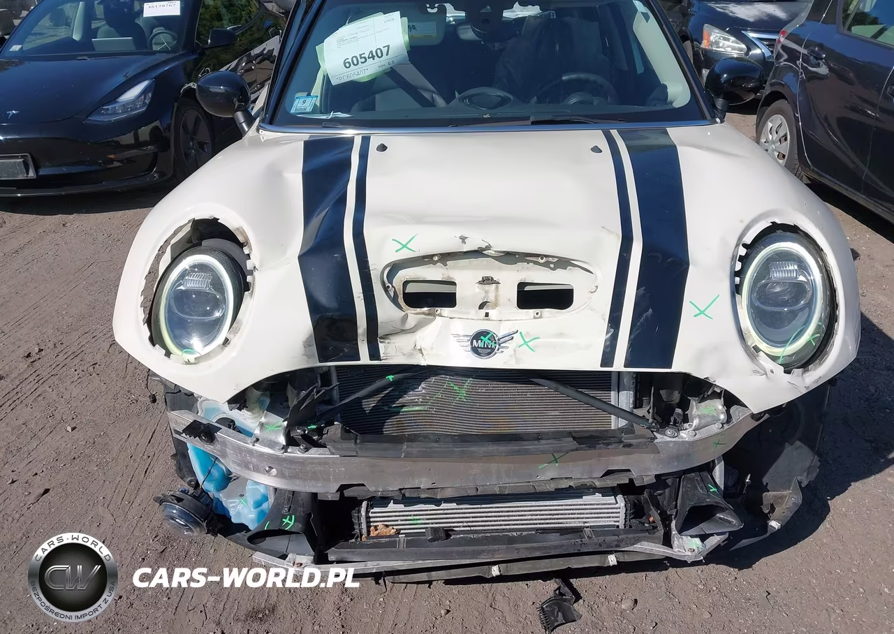 2020 Mini Clubman Cooper S VIN:WMWXJ1C08L2M32841 - 6