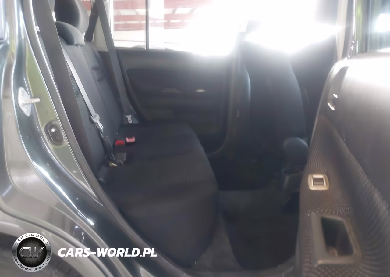 2005 Scion Xb VIN:JTLKT324350214090 - 8