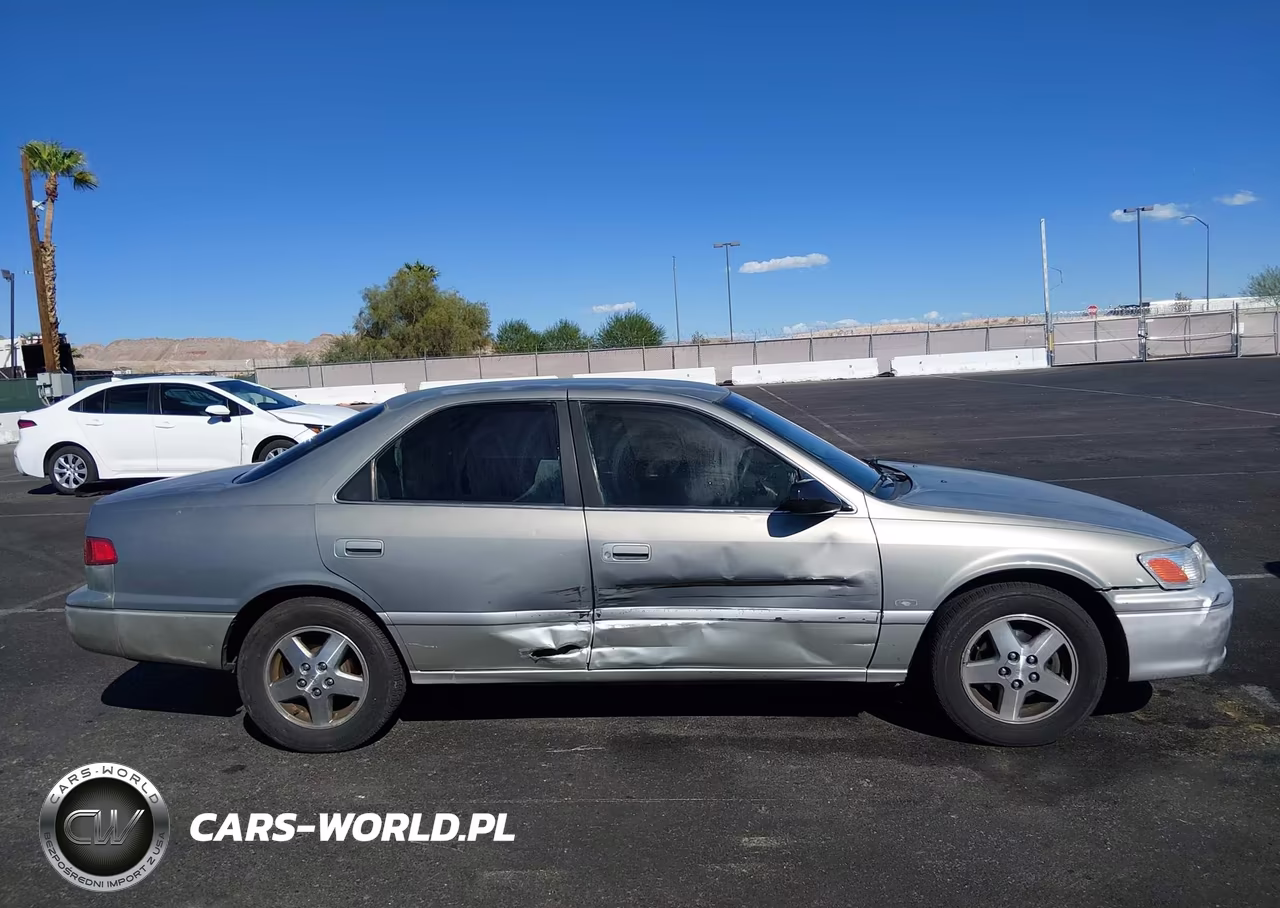 2001 Toyota Camry Le V6 VIN:JT2BF28KX10314709 - 14