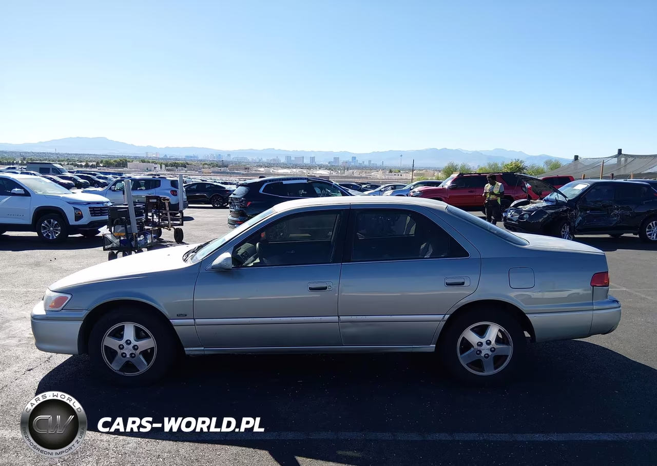 2001 Toyota Camry Le V6 VIN:JT2BF28KX10314709 - 15