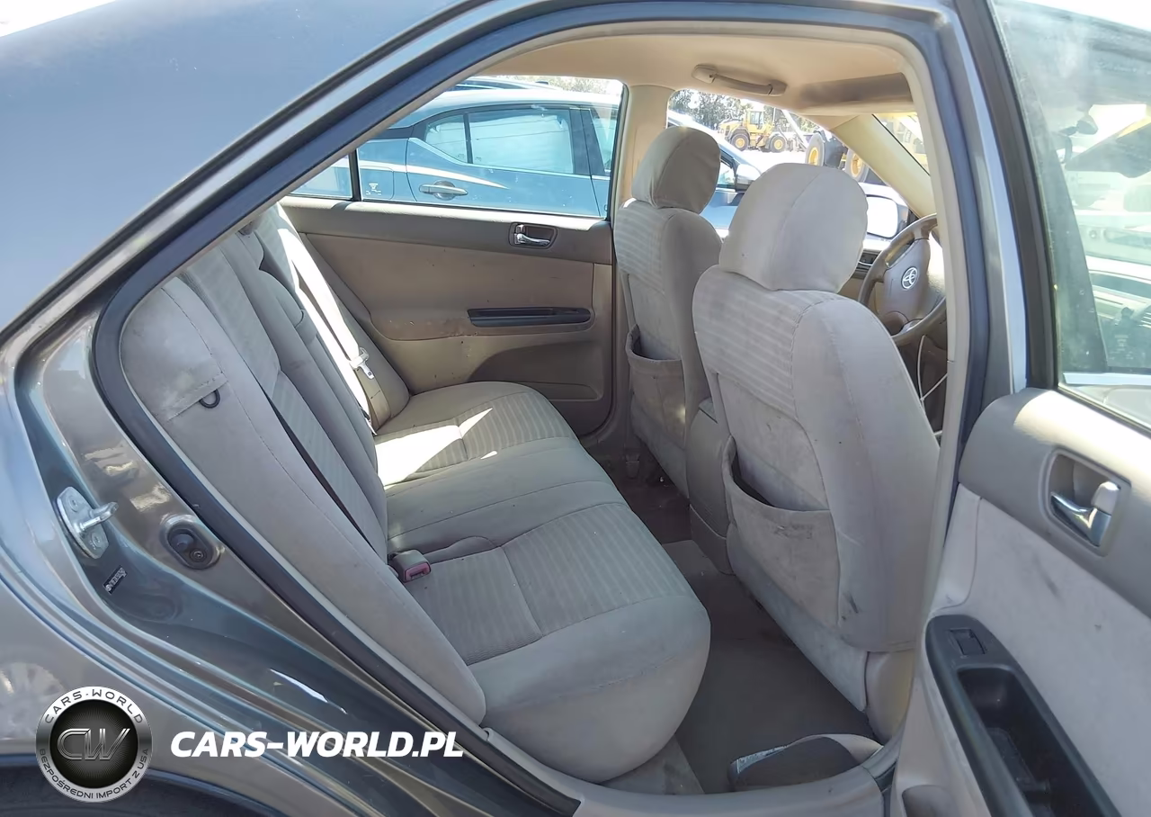 2005 Toyota Camry Le VIN:4T1BE32K75U525403 - 8