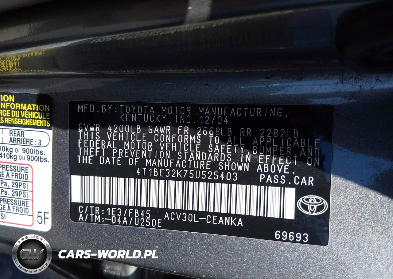 2005 Toyota Camry Le VIN:4T1BE32K75U525403 - 9