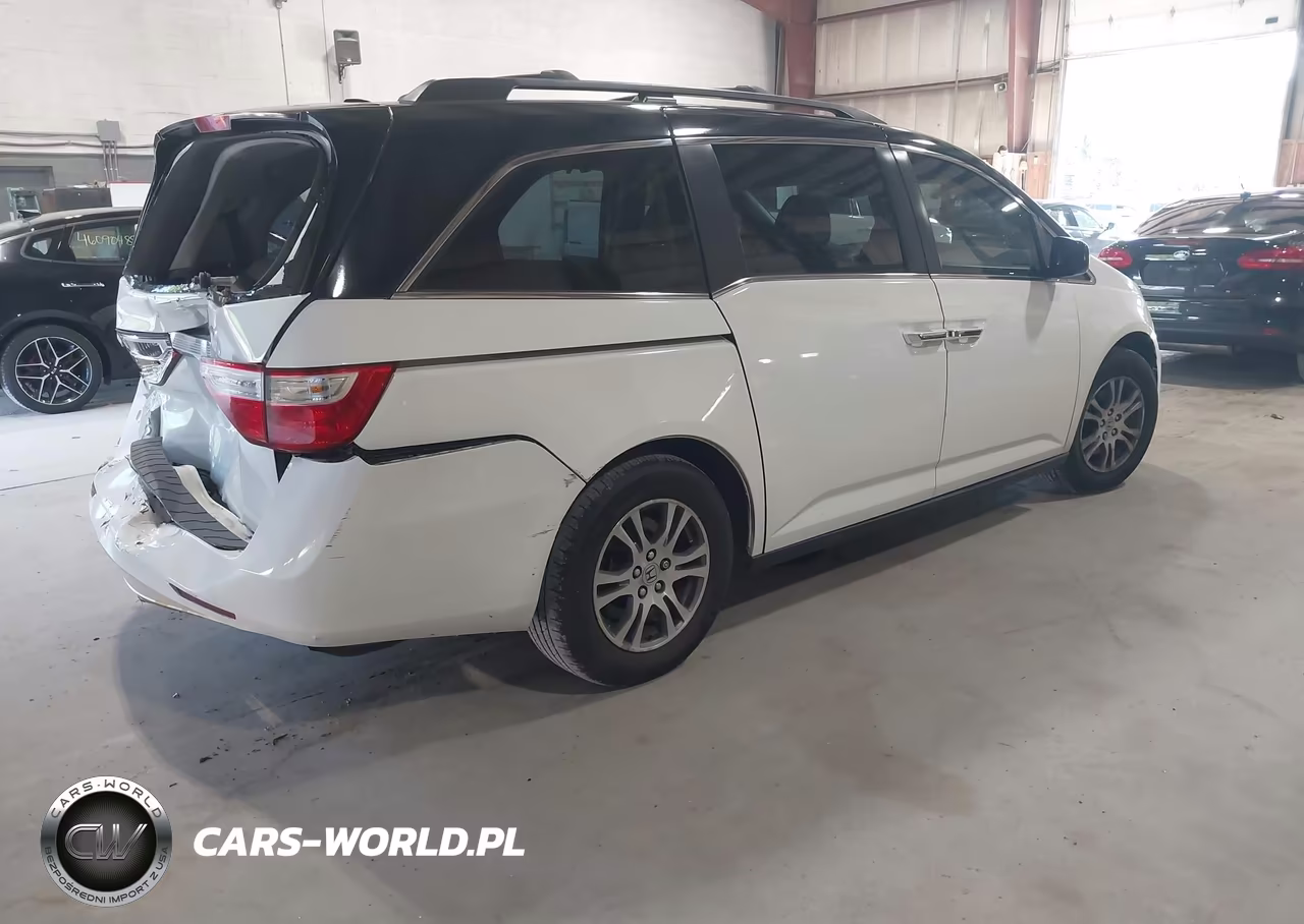 2013 Honda Odyssey Ex-L VIN:5FNRL5H67DB036084 - 4