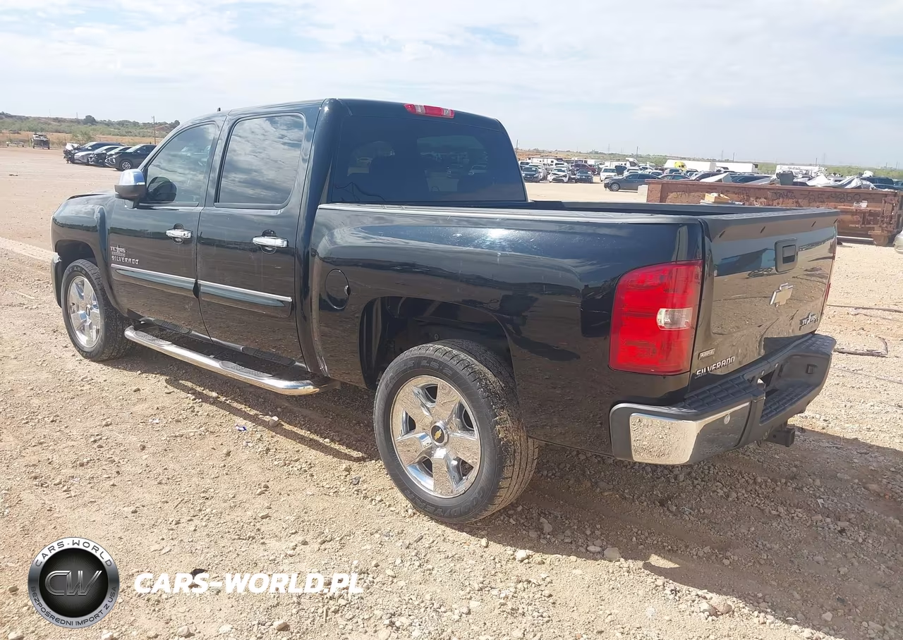 2011 Chevrolet Silverado 1500 Lt VIN:3GCPCSE06BG156939 - 3