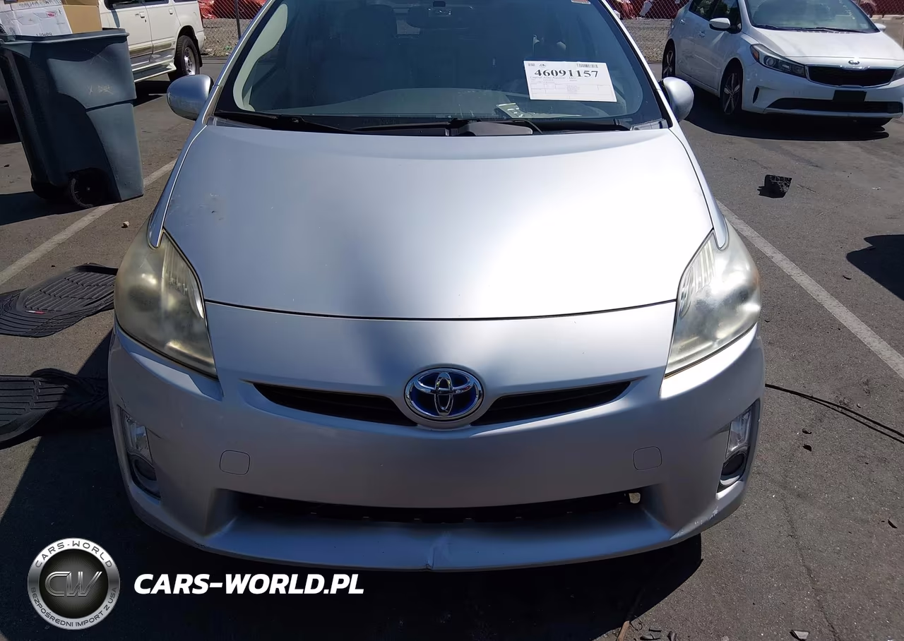 2011 Toyota Prius Four VIN:JTDKN3DU6B5295328 - 6