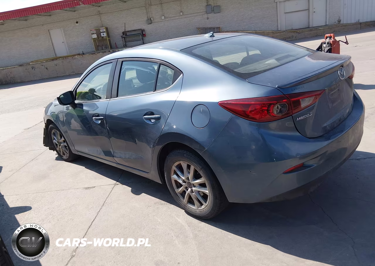 2014 Mazda Mazda3 I Touring VIN:JM1BM1V71E1186254 - 3