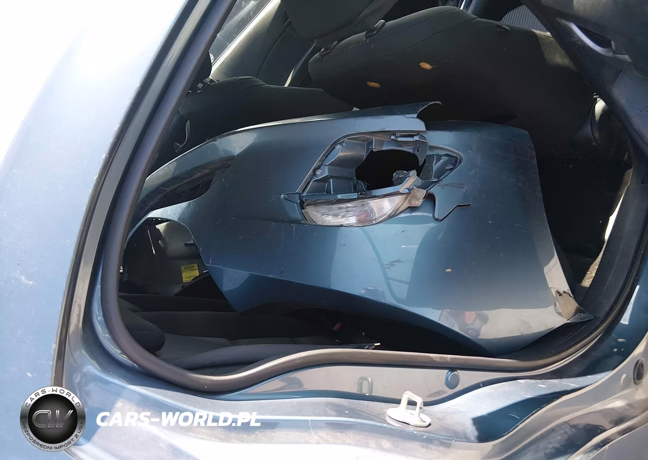 2014 Mazda Mazda3 I Touring VIN:JM1BM1V71E1186254 - 8