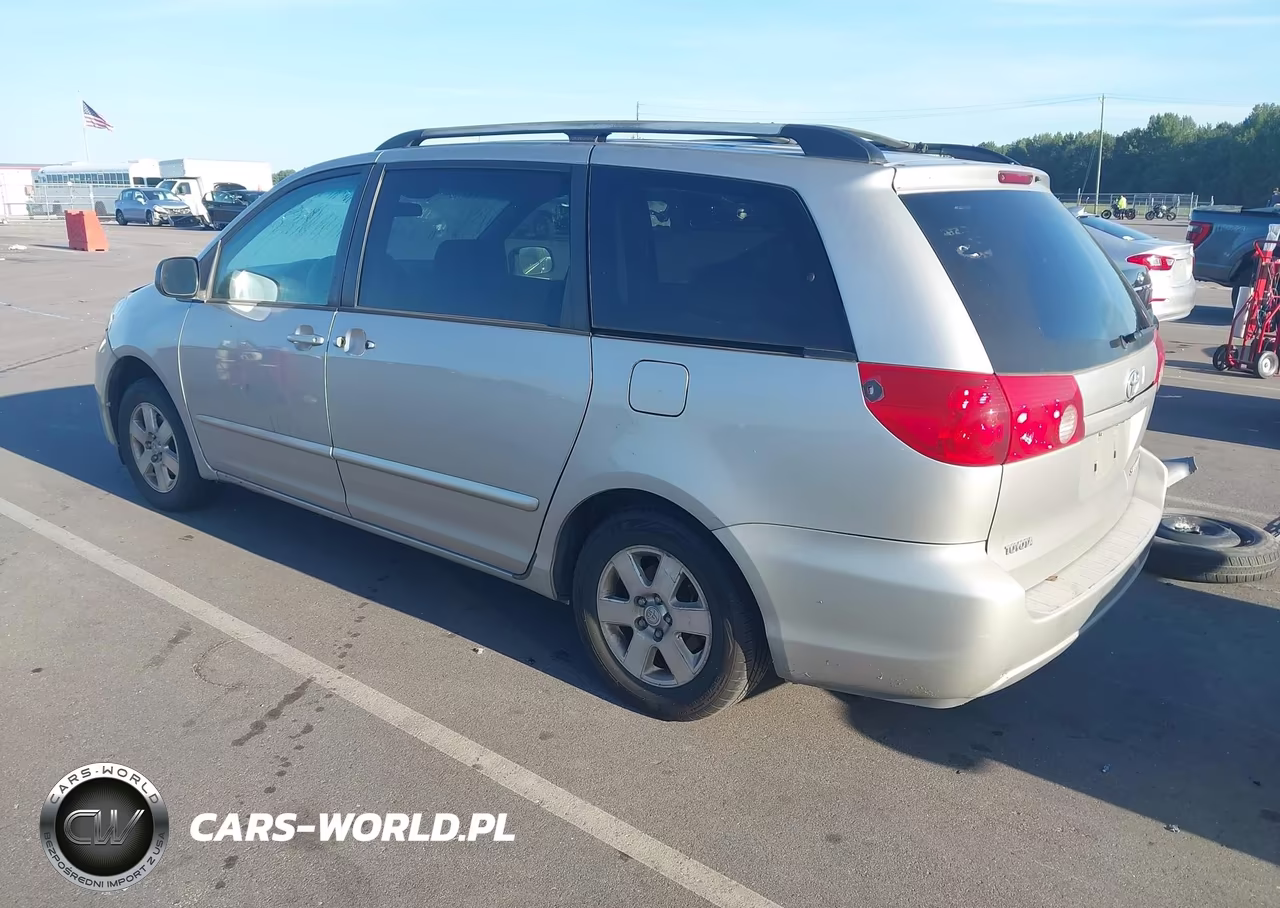 2006 Toyota Sienna Le VIN:5TDZA23C96S500511 - 3