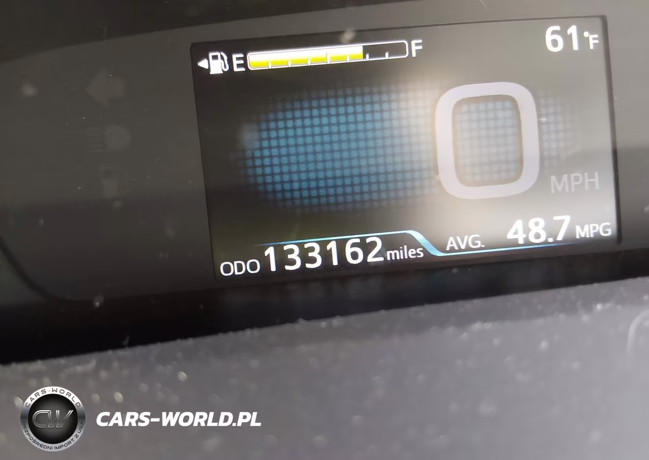 2016 Toyota Prius Two Eco VIN:JTDKARFU5G3029264 - 16