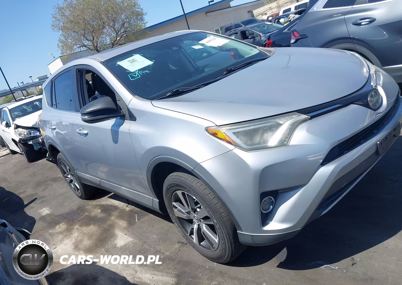 2018 Toyota Rav4 Xle VIN:2T3WFREV9JW483339 - 14