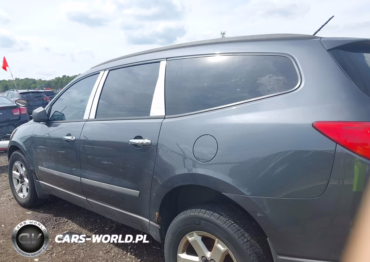 2009 Chevrolet Traverse Ls VIN:1GNEV13D39S164377 - 14