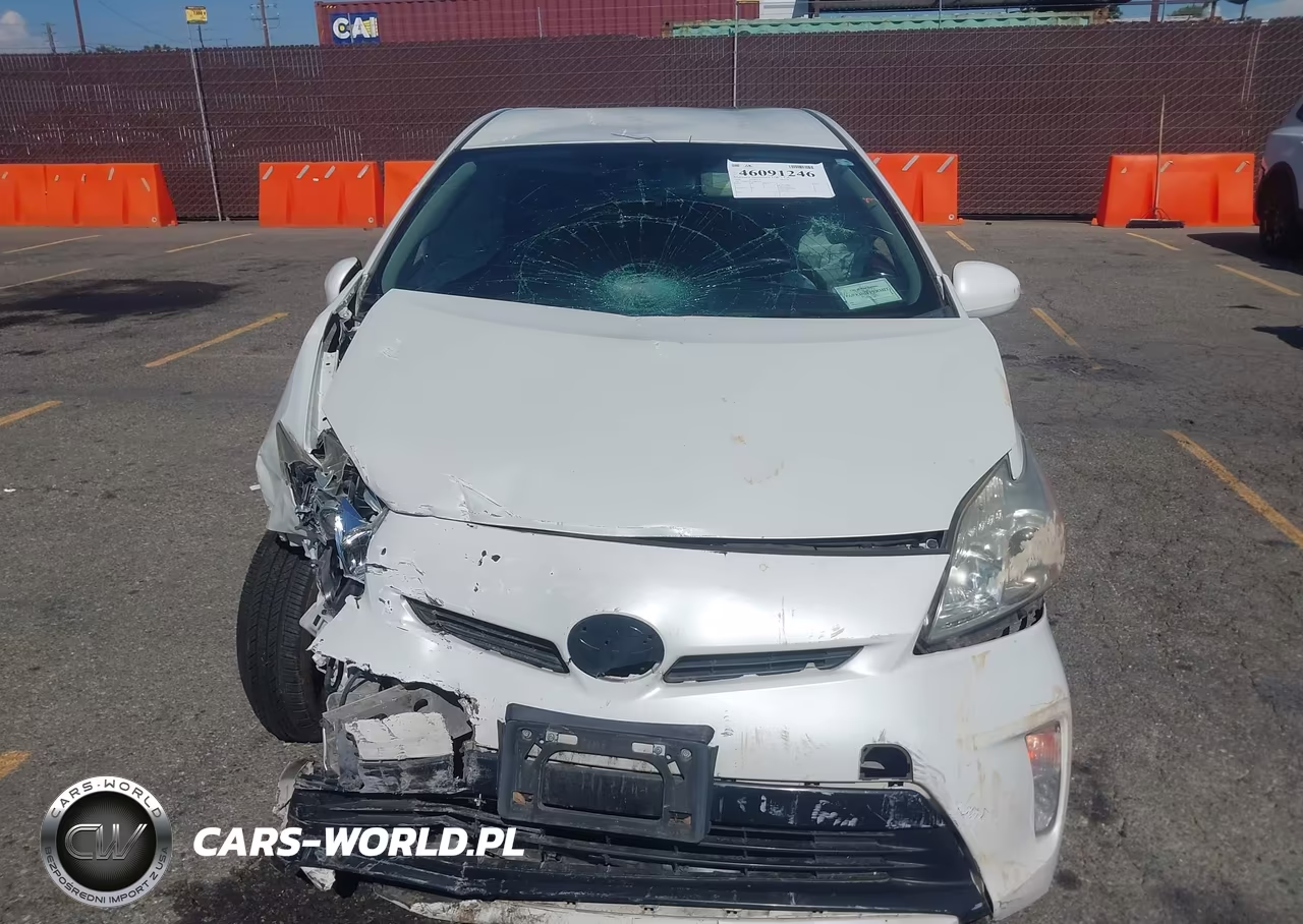 2015 Toyota Prius Two VIN:JTDKN3DU2F0443557 - 12