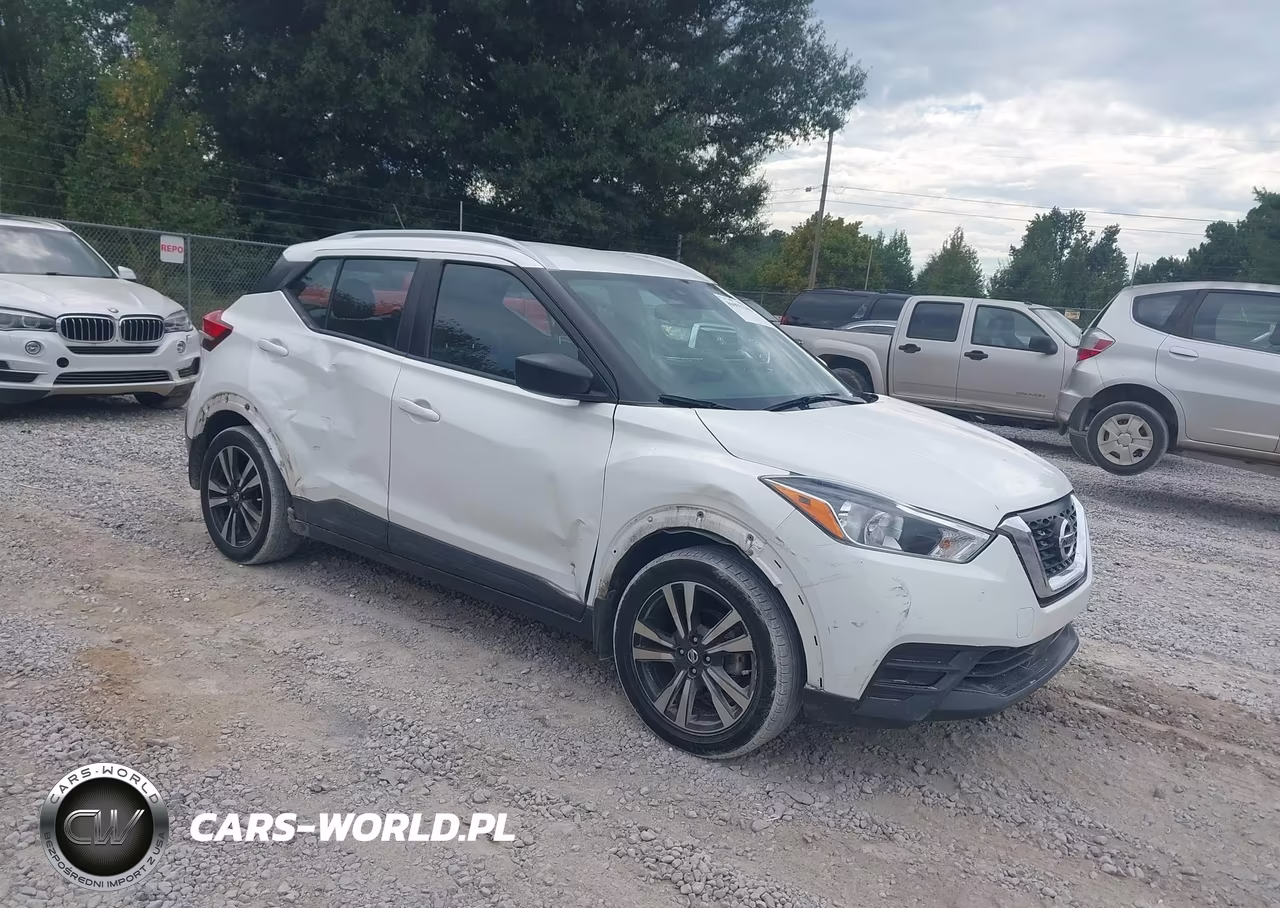 2020 Nissan Kicks Sv Xtronic Cvt