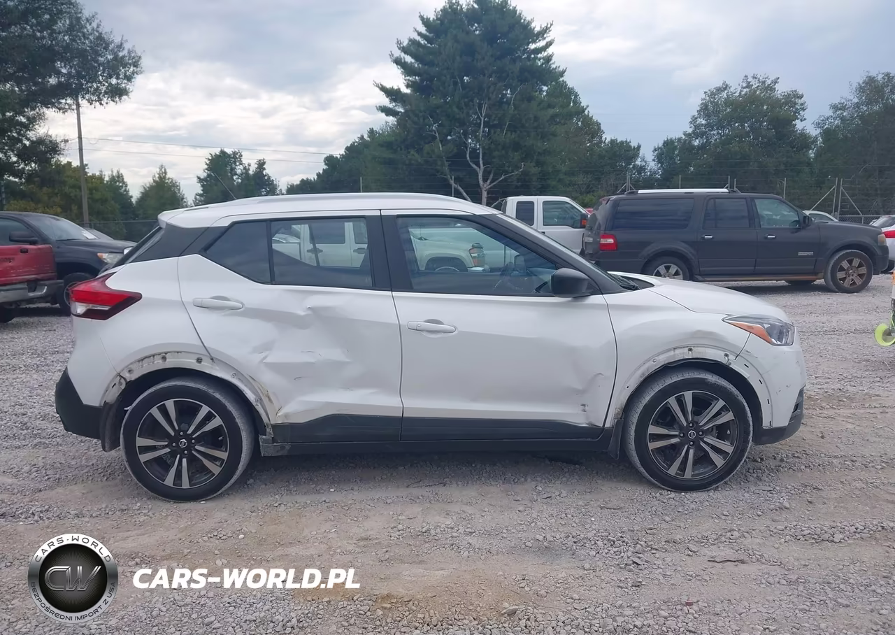 2020 Nissan Kicks Sv Xtronic Cvt VIN:3N1CP5CV8LL562221 - 13