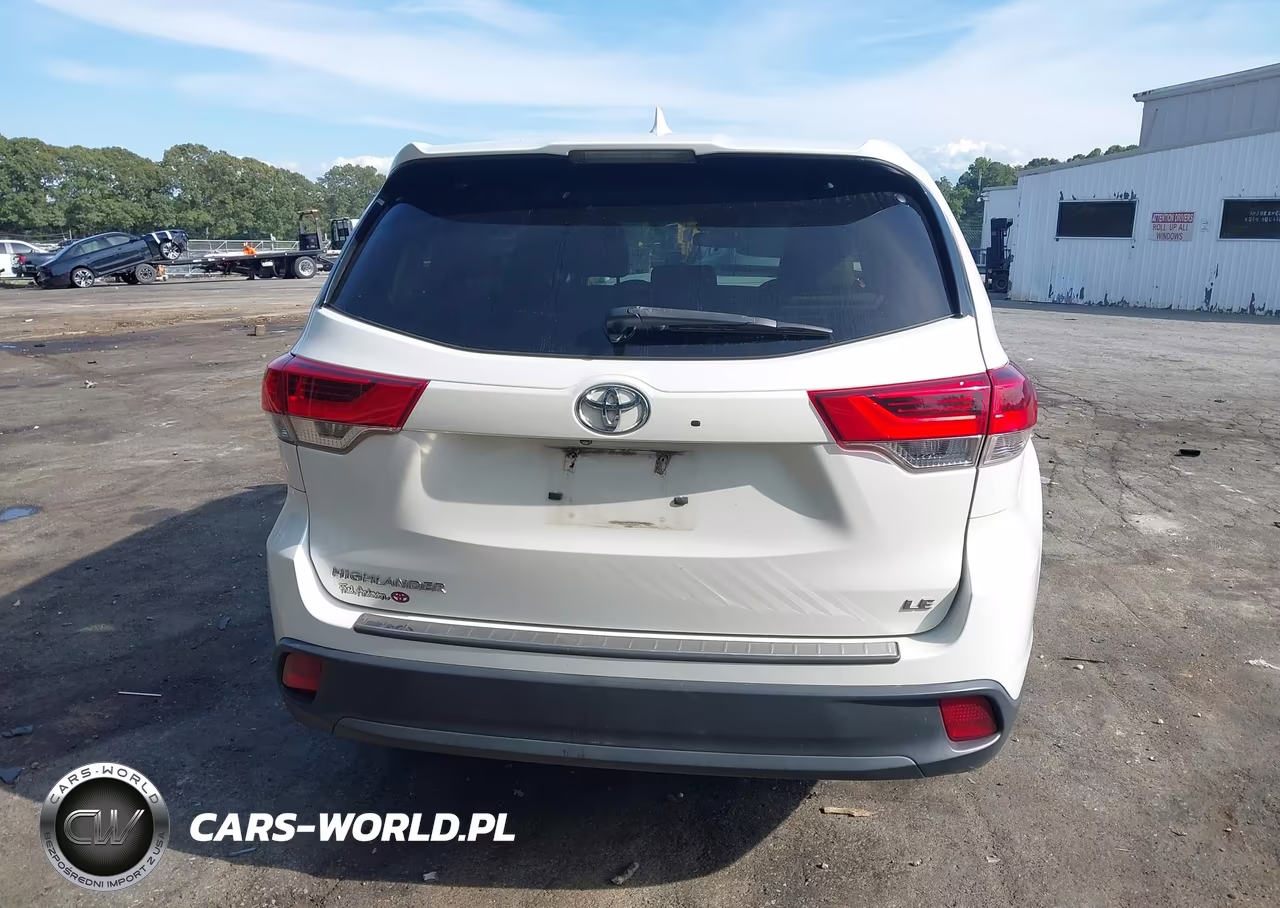 2017 Toyota Highlander Le Plus VIN:5TDZZRFH3HS194028 - 16