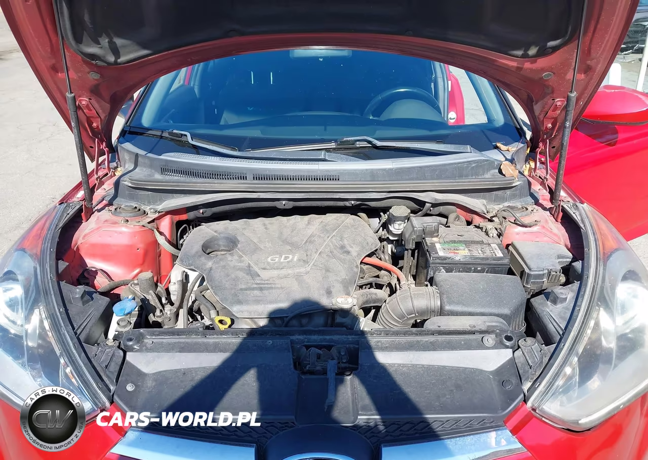 2017 Hyundai Veloster VIN:KMHTC6AD5HU311271 - 10