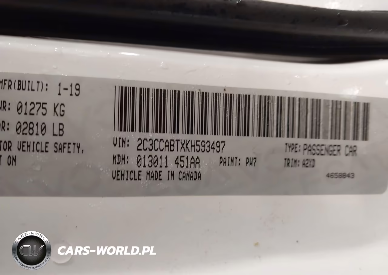 2019 Chrysler 300 300S VIN:2C3CCABTXKH593497 - 9