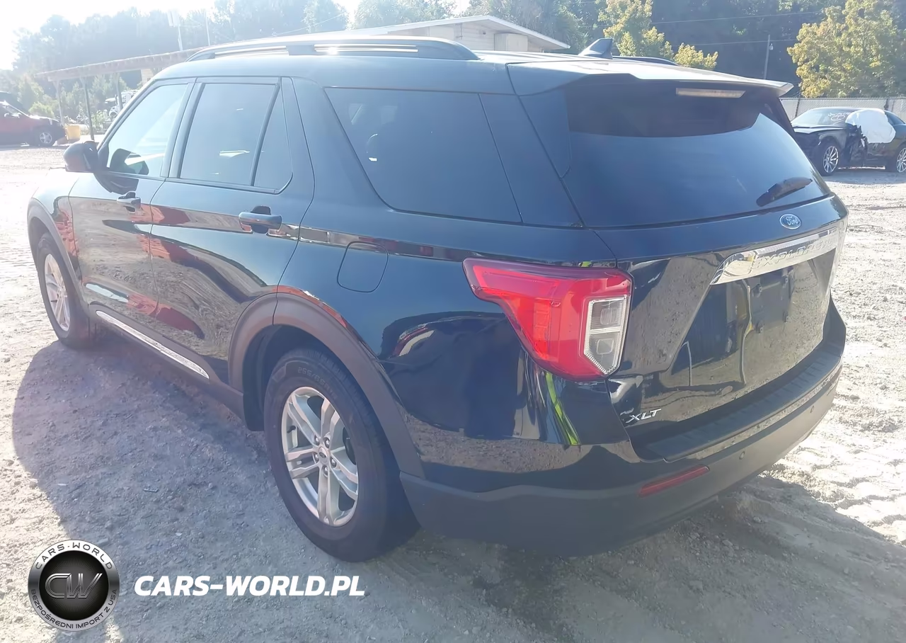 2023 Ford Explorer Xlt VIN:1FMSK7DH5PGA11004 - 3
