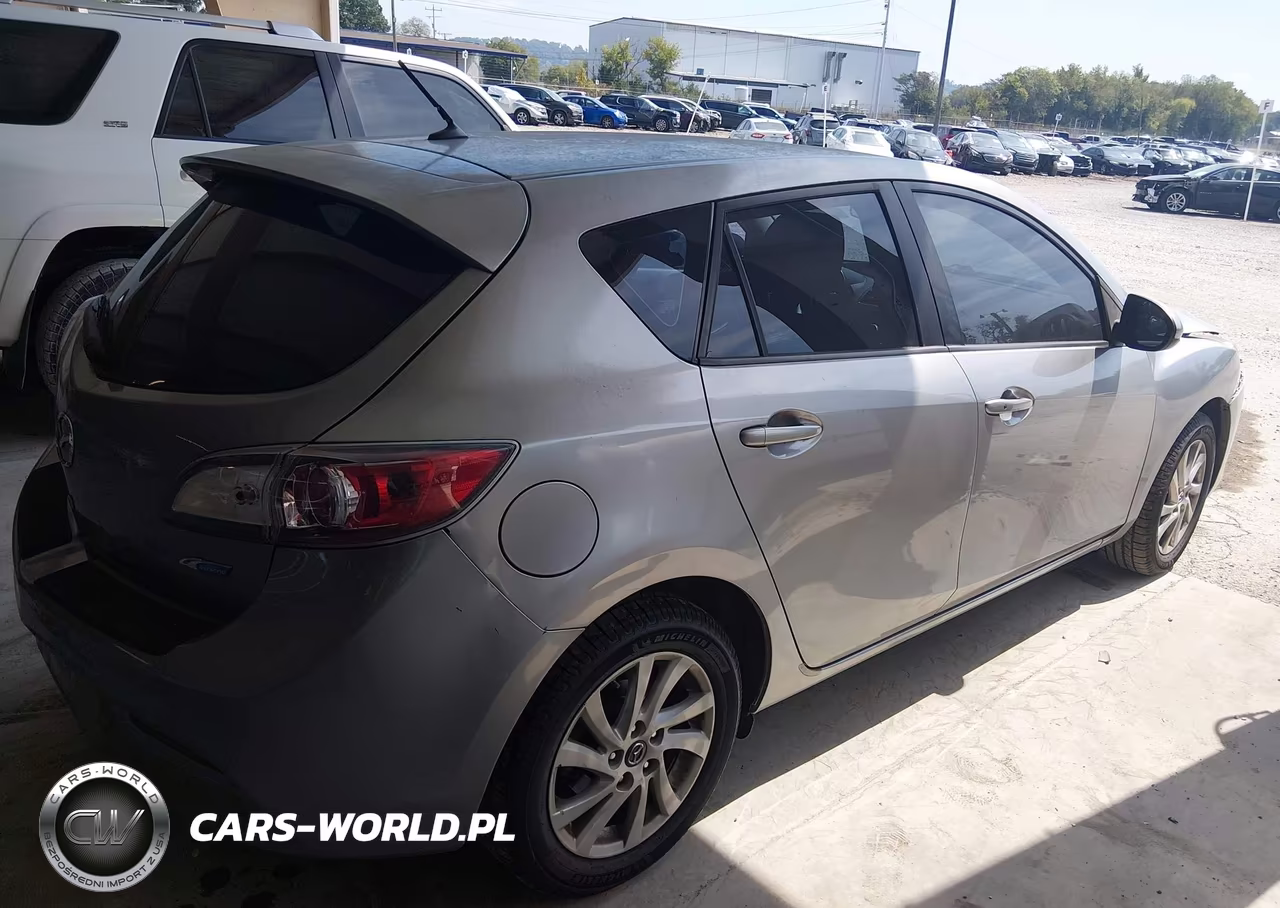 2013 Mazda Mazda3 I Touring VIN:JM1BL1L77D1840520 - 4