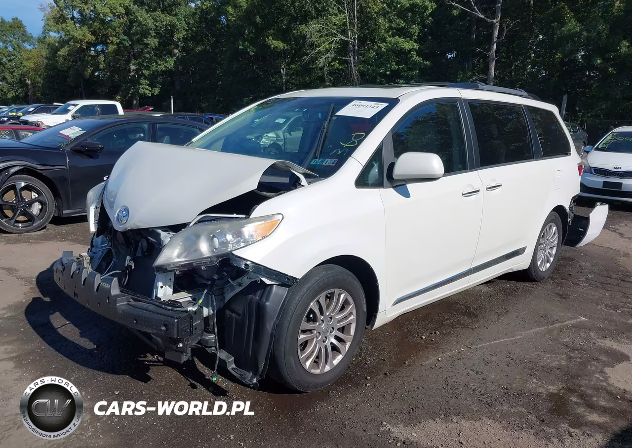 2017 Toyota Sienna Xle Premium 8 Passenger VIN:5TDYZ3DC8HS850921 - 2